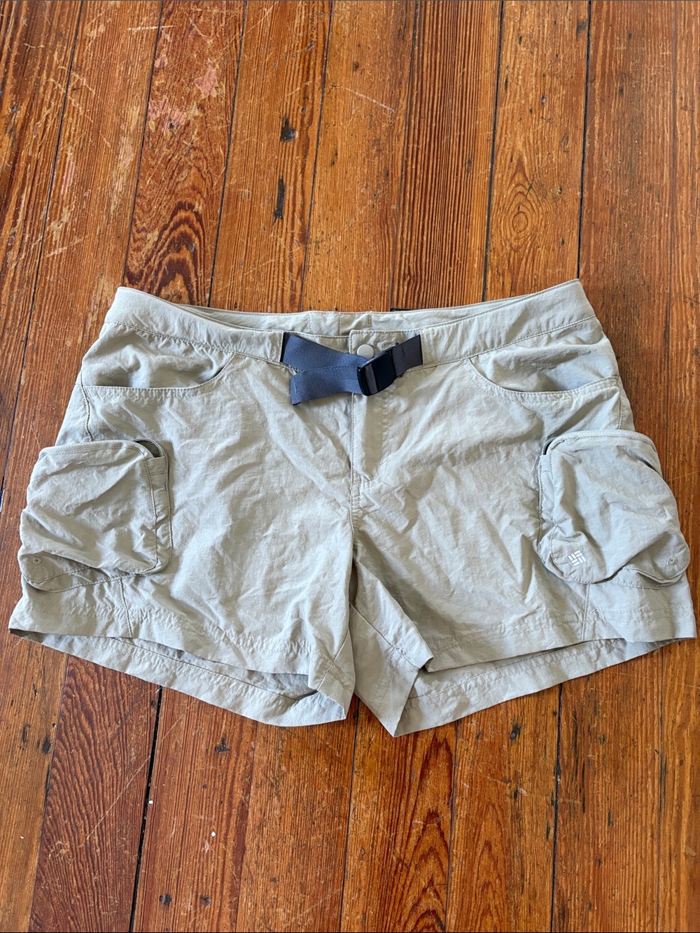 Columbia Light Gray Women's Cargo Shorts with Adjustable Belt